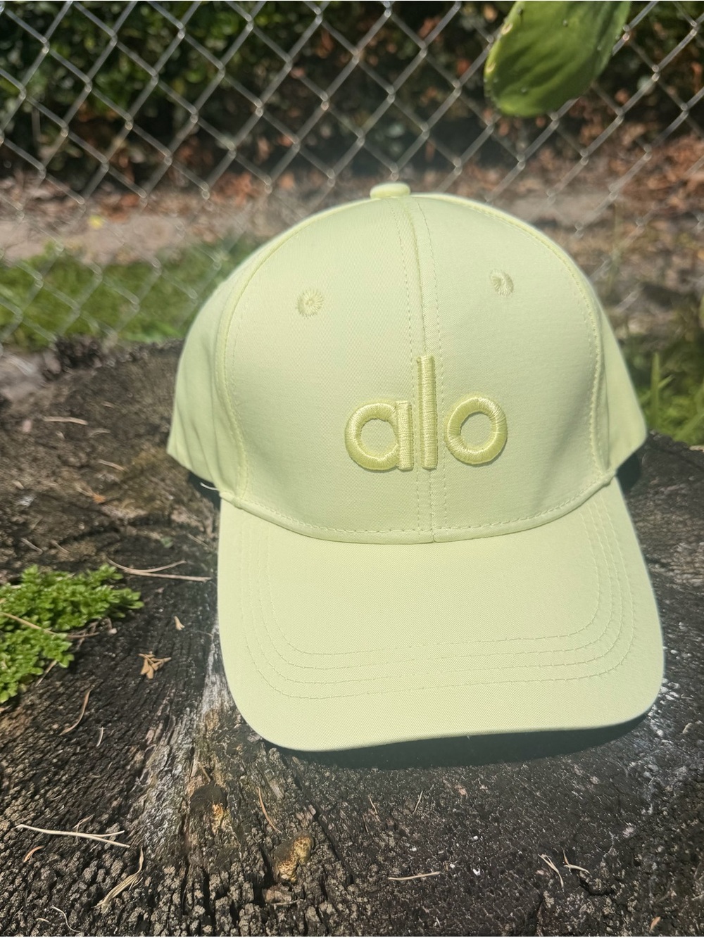 ALO Yoga Yellow/Green Embroidered Logo Baseball Cap - Picture 7 of 13